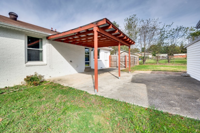 Building Photo - 349 Shirley Rd