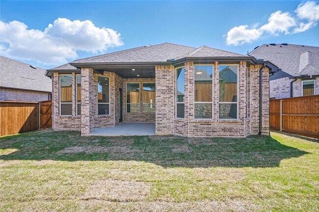 Building Photo - 5064 Westhaven Cir