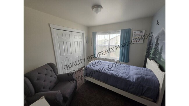 Building Photo - BEAUTIFUL 3 BED 2 BATH SINGLE FAMILY HOUSE...