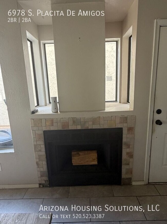 Building Photo - 6978 Placita De Amigos