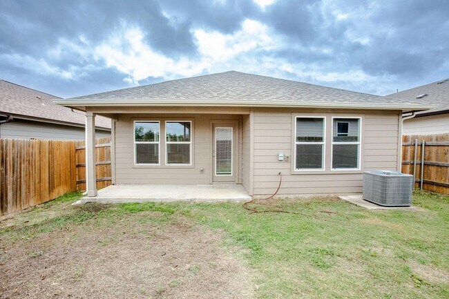 Building Photo - 115 Snapdragon Ln