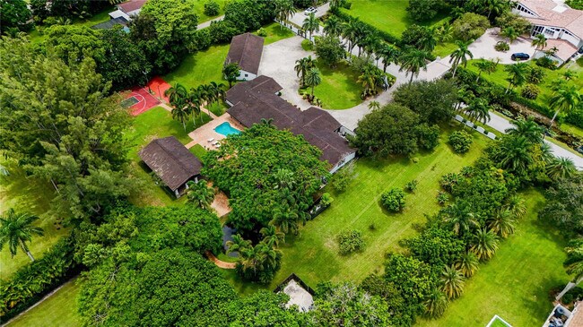 Building Photo - 14701 SW 63rd St