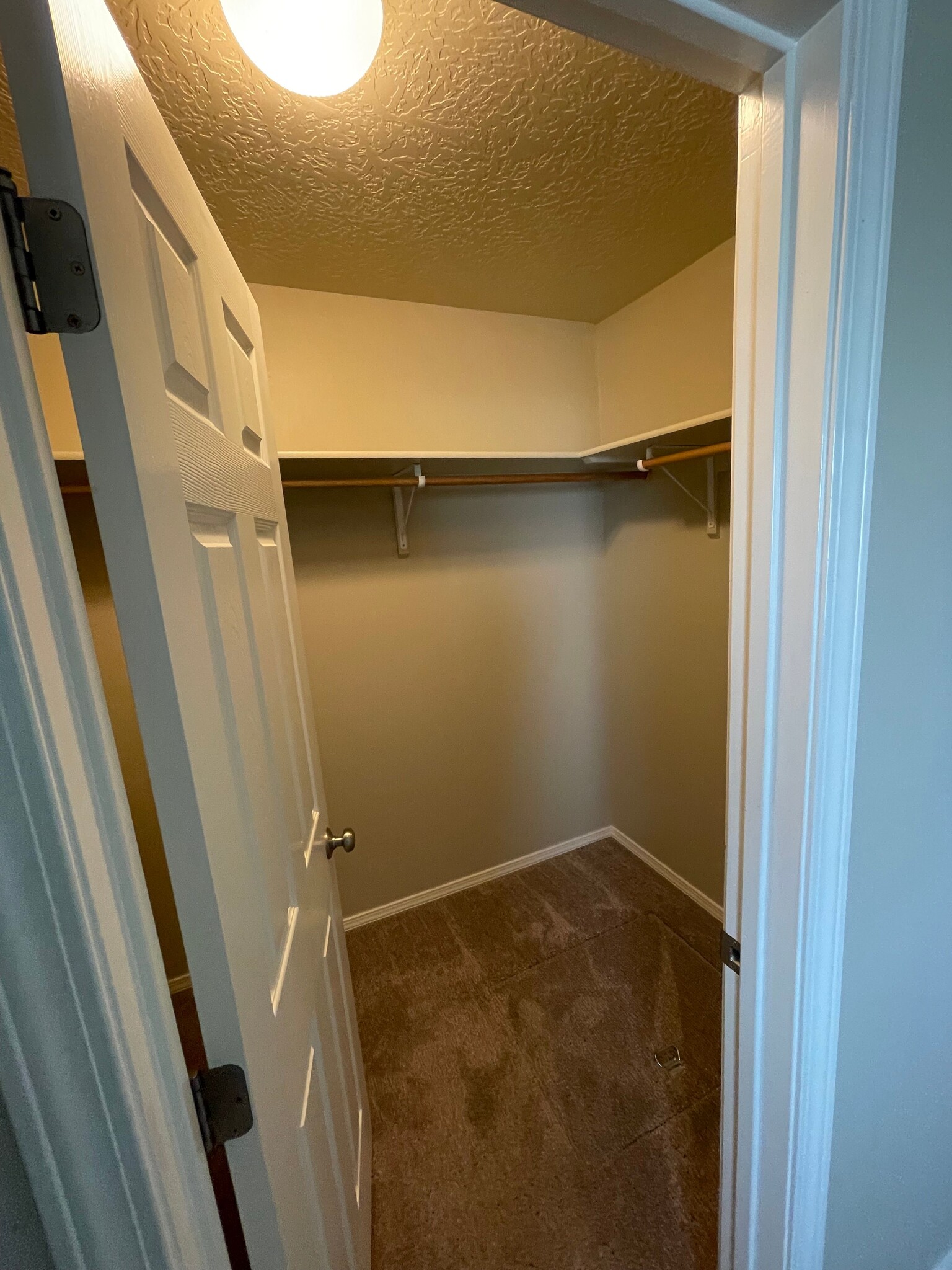 Building Photo - 5074 W Alderstone St