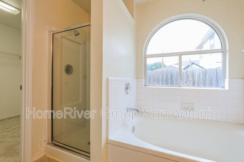Building Photo - 238 Val Verde Dr