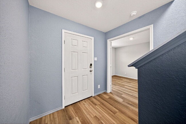 Building Photo - 15551 Crimson Topaz