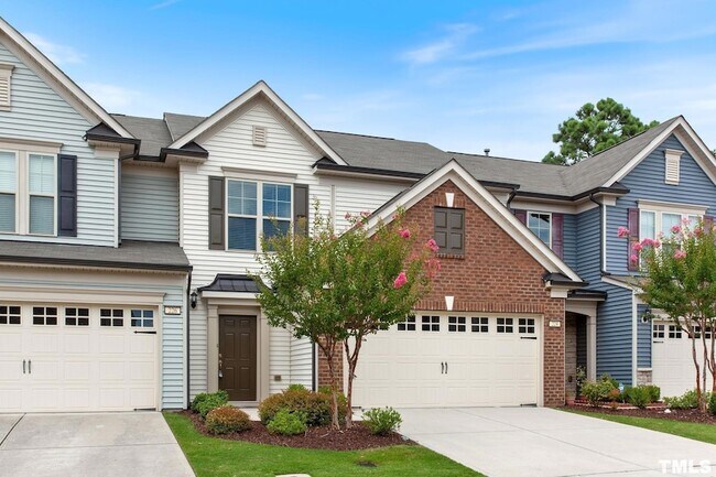 Building Photo - 224 Lynchwick Ln