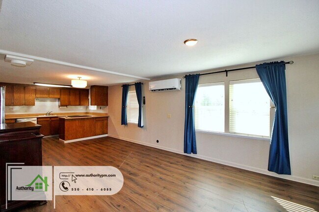 Building Photo - 9021 Placer Rd