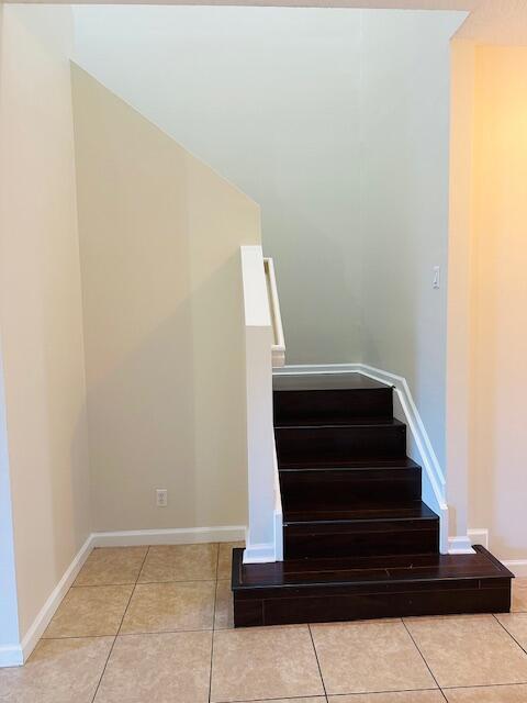 Building Photo - 4390 Berkshire Wharf Dr