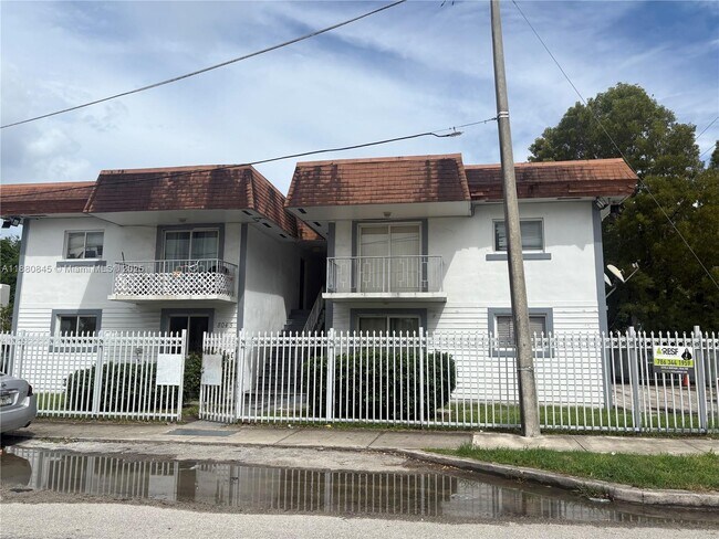 Primary Photo - 8045 NE 1st Ave