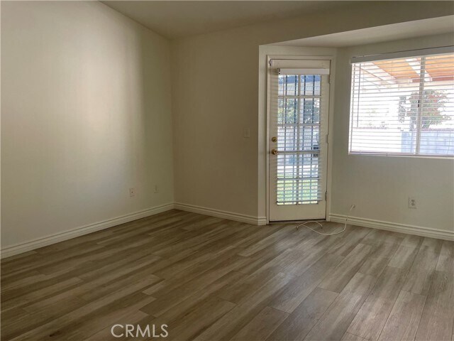 Building Photo - 18250 Shamrock St