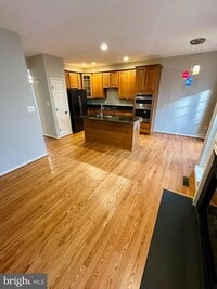 Building Photo - 6719 Emmanuel Ct