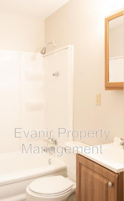 Building Photo - 2908 Ghent Ave