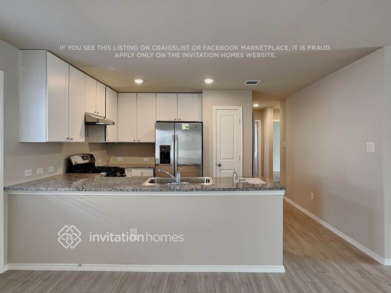 Building Photo - 3246 Carducci Dr
