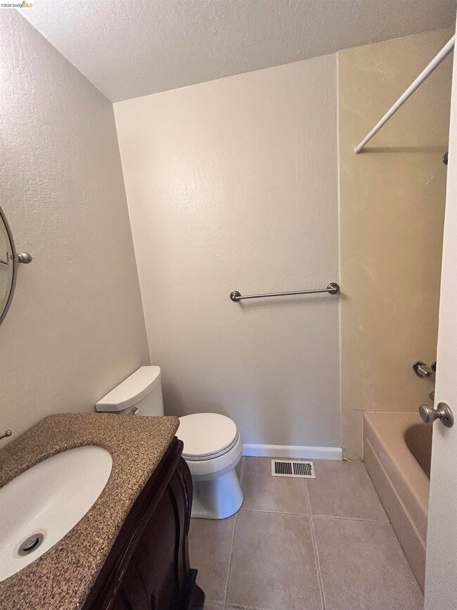 Building Photo - 3620 Walnut St