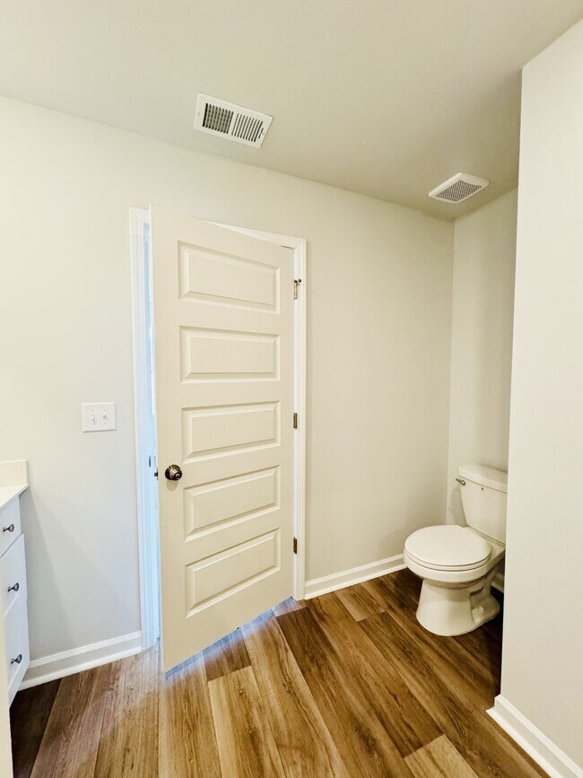 Building Photo - 158 Indigo Pl