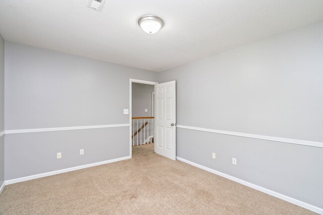 Building Photo - 2761 Dee Peppers Dr