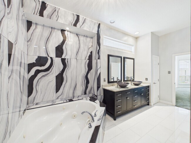 Building Photo - 6206 Canyon Run Ct