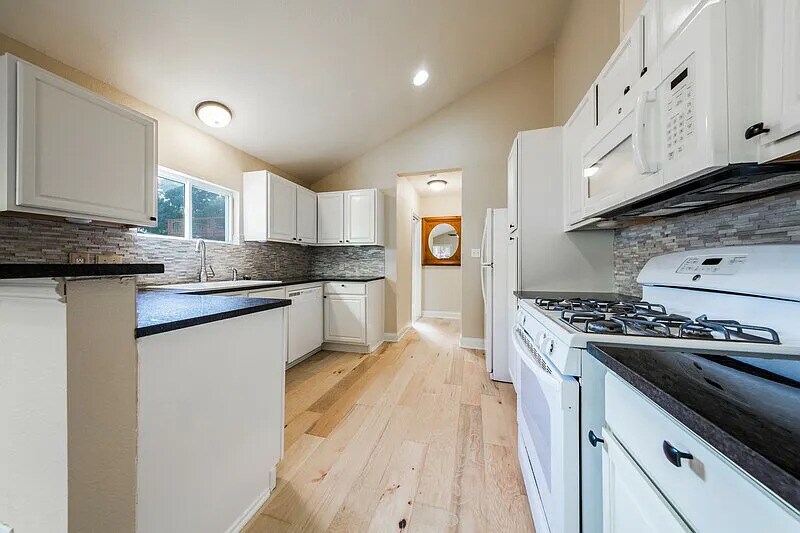 FRONT HOUSE Kitchen - 4521 Merle Dr