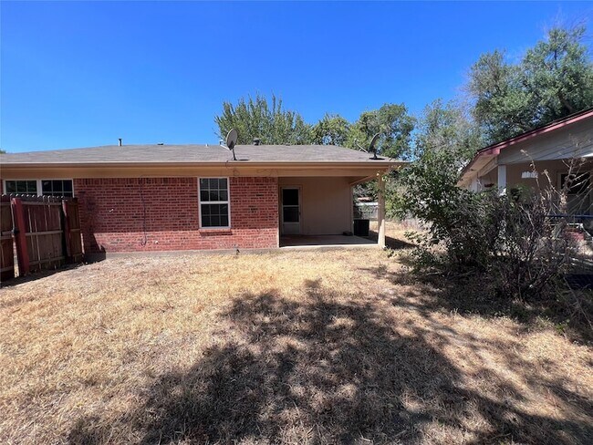 Building Photo - 11913 Metmora Ct