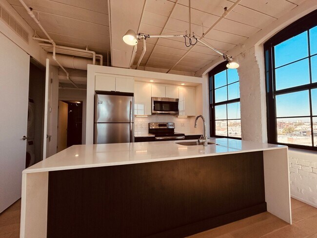 Interior Photo - 420 Fairmount Avenue Partners LP