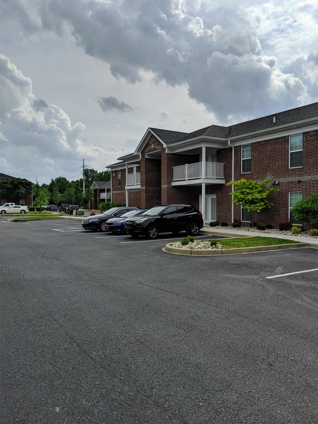 Building Photo - 10501 Chariot Run Ct