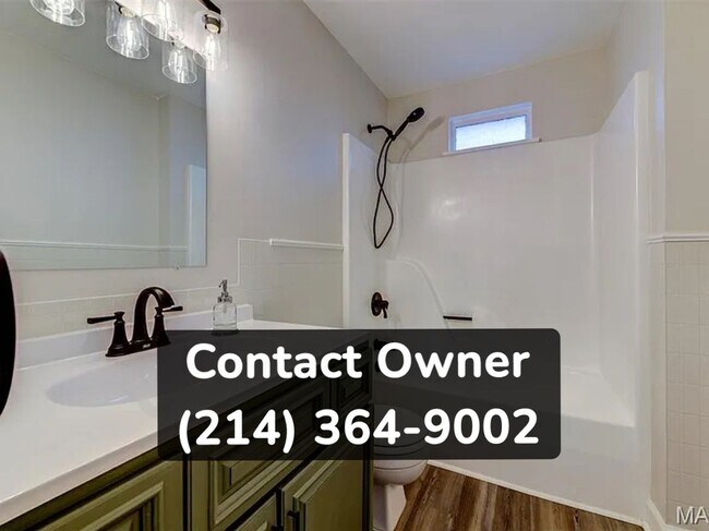 Building Photo - 1042 Charleville Ave