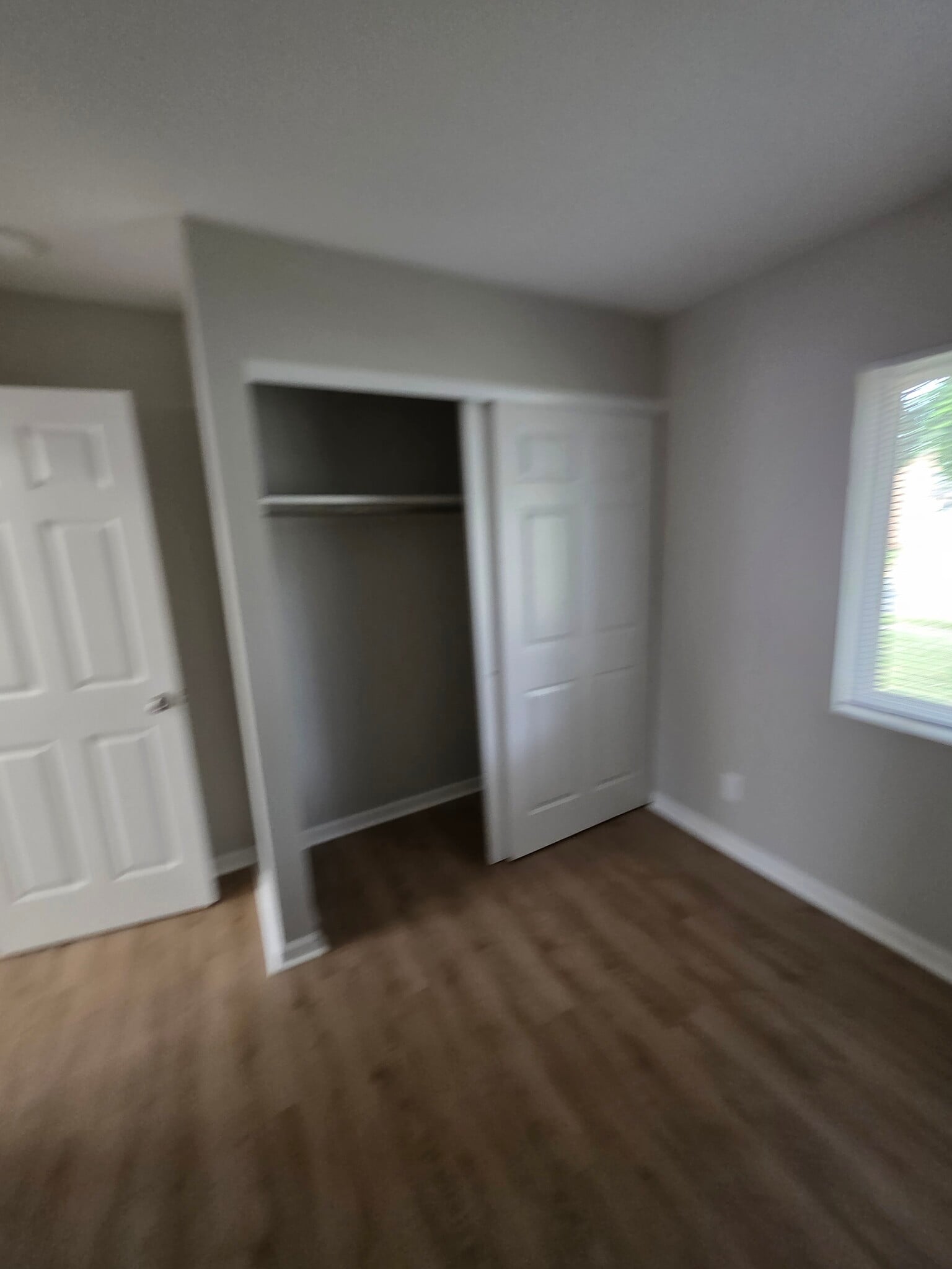 Building Photo - 487 Catalina Dr