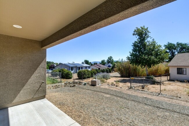 Building Photo - 7105 E Dodge Cir