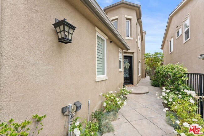 Building Photo - 11564 Apulia Ct