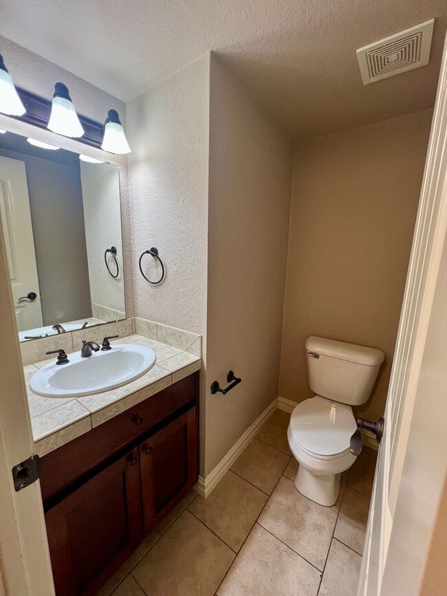 Building Photo - 5108 Hardscrabble Way