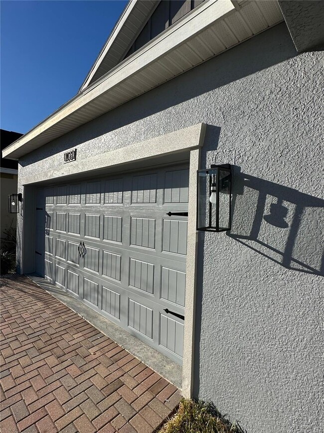 Building Photo - 11031 Redbud Woods Ln