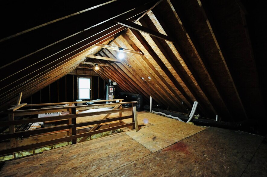 Building Photo - 962 Saint Catherines Dr