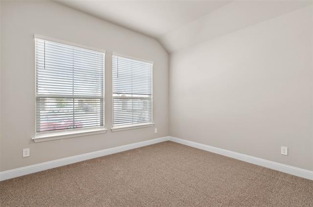 Building Photo - 3032 Lionsgate Dr