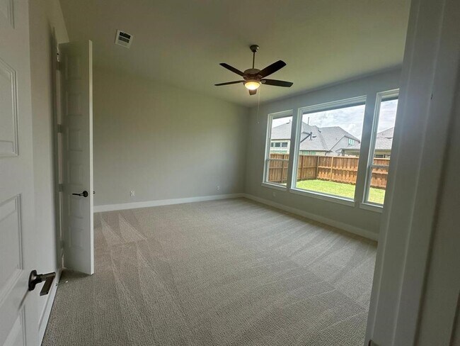 Building Photo - 4859 Antler Run Dr