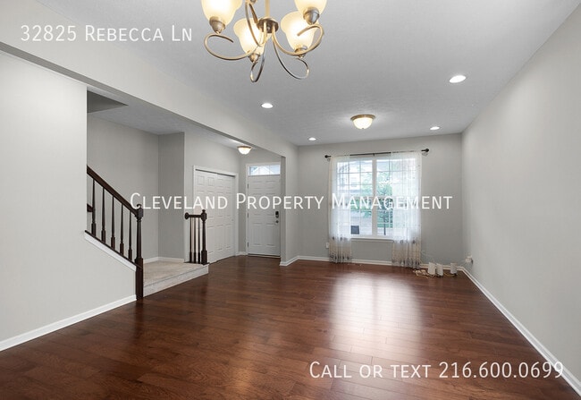 Building Photo - 32825 Rebecca Ln