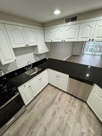Building Photo - Very Spacious renovated 2BR in Billerica