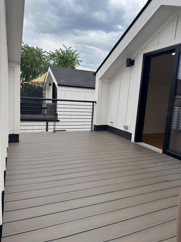 Building Photo - 1310 Zenobia St