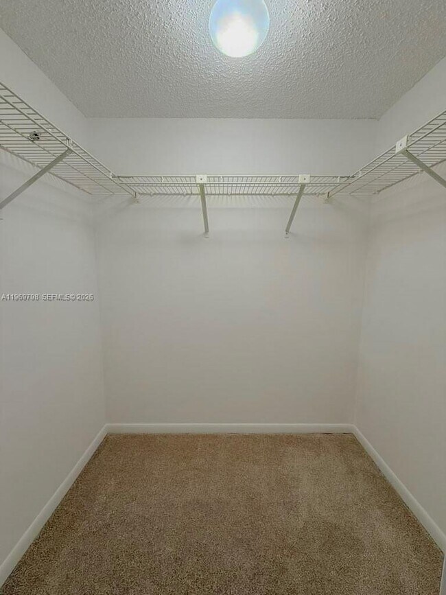 Building Photo - 6750 Royal Palm Blvd