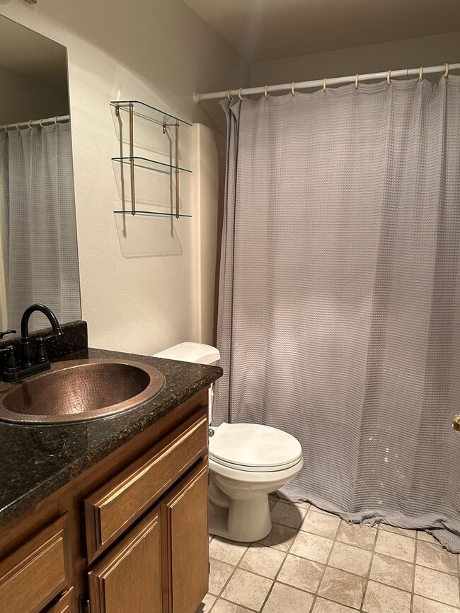 Building Photo - Charming 3 Bedroom, 2 Bath Home in Ashland!