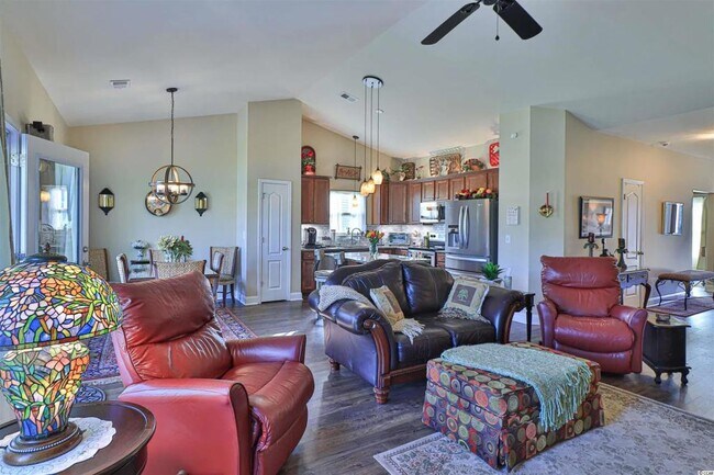 Building Photo - 5600 Plantersville Pl