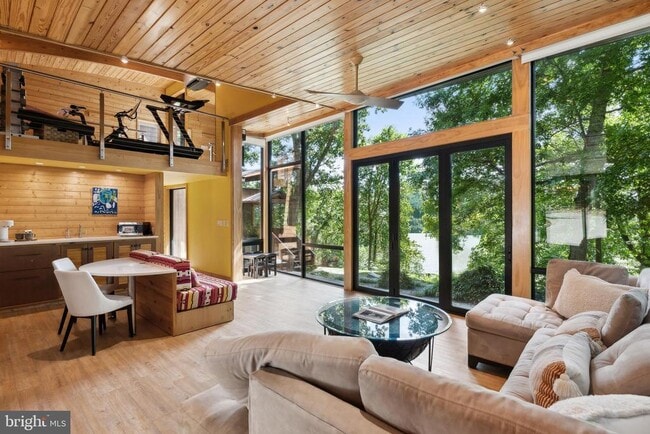 Building Photo - 11540 Springridge Rd