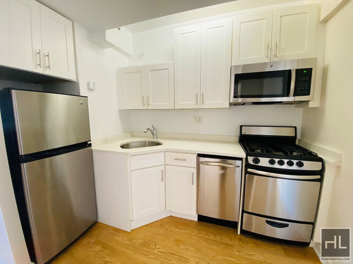 Building Photo - GRAND CONCOURSE