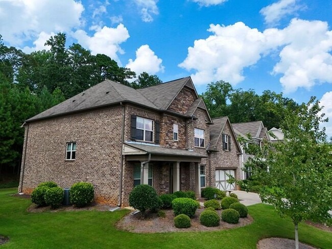 Building Photo - 5840 Springbox Dr Suwanee, GA 30024