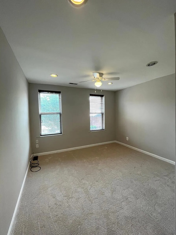 Building Photo - 1112 S Conkling St