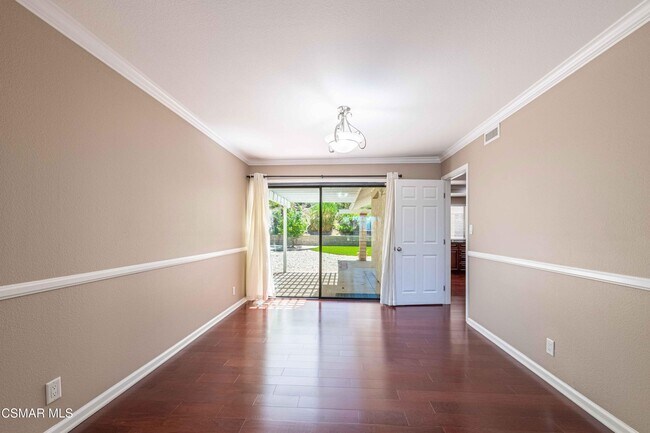 Building Photo - 4272 N Cedarpine Ln