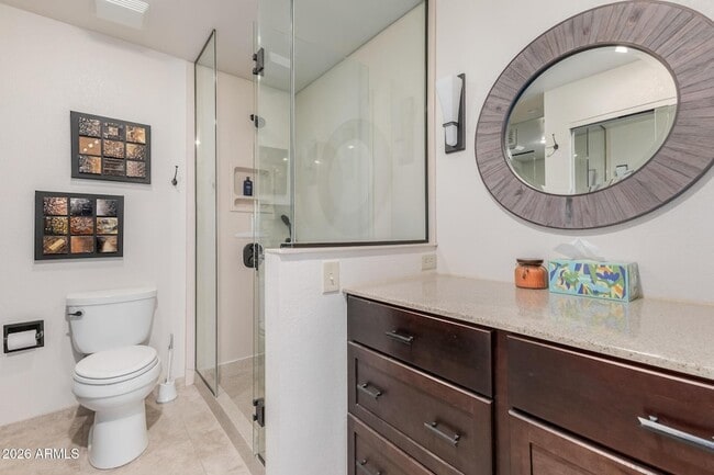 Building Photo - 7424 N Vía Camello Del Norte