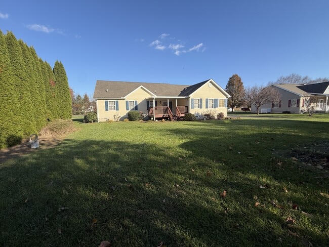 Building Photo - 1622 Forrest Ave