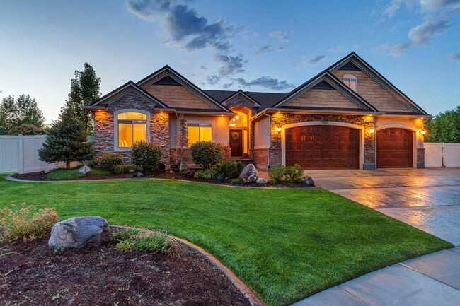 Building Photo - 13866 Markham Peak Cir