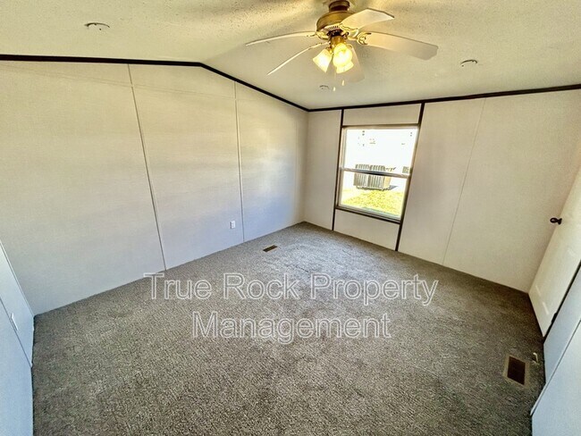 Building Photo - 16135 County Rd 1526 Ct