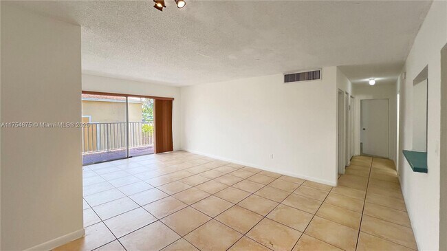 Building Photo - 4670 NW 79th Ave